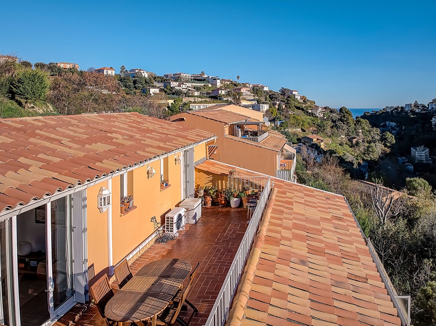 Photo Nice Chemin de Terron - Dernier étage Appartement 4 pièce(s) 76 m2 image 2/6