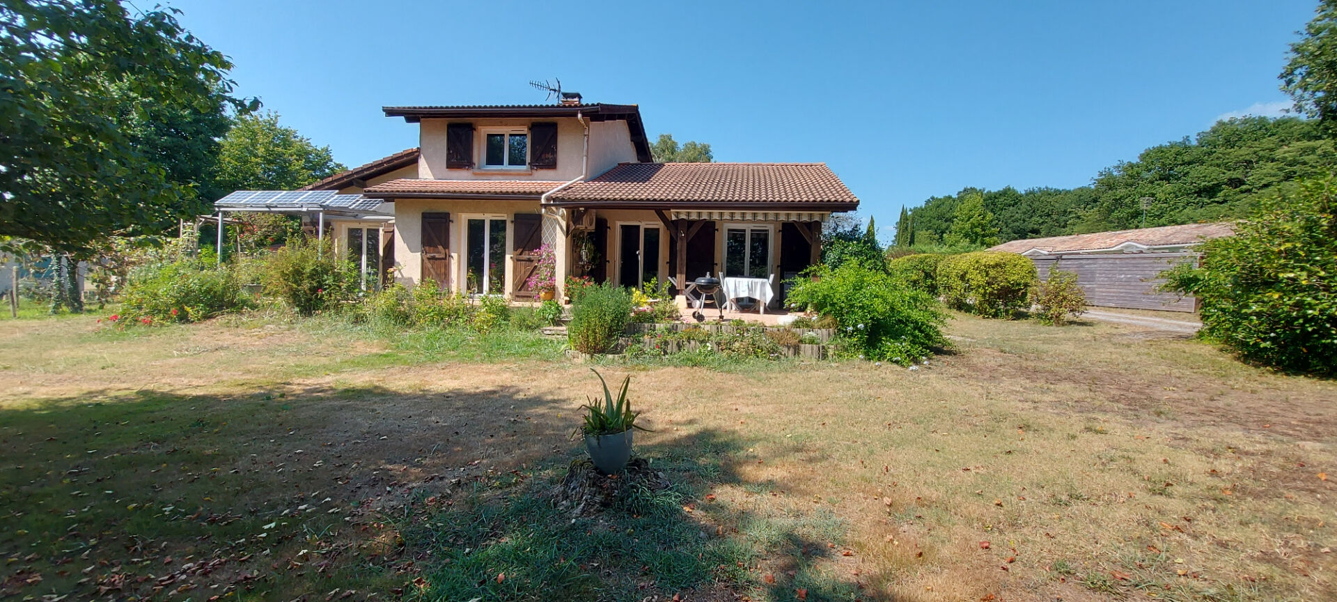 Photo Maison Pey 4 pièce(s) 111 m² image 1/6