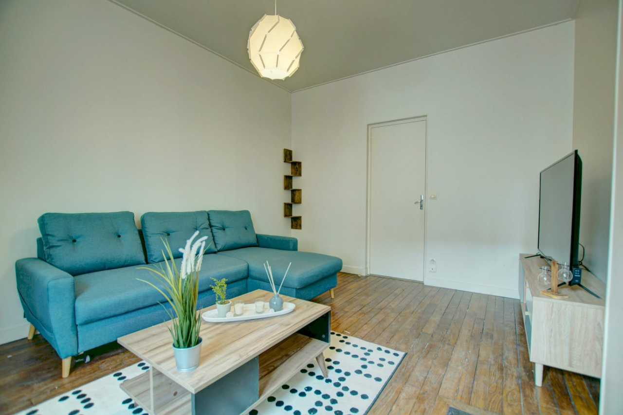 Photo Appartement Montargis 1 pièce(s) 34 m2 image 3/6