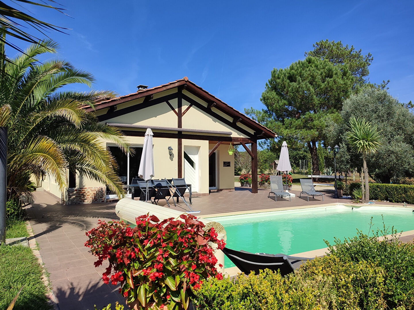 Photo Maison Lesperon 5 pièce(s) 172 m2 image 3/6