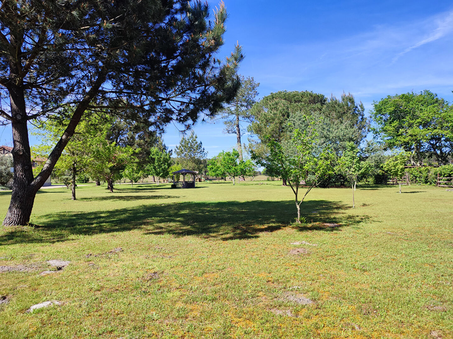 Photo Maison Lesperon 5 pièce(s) 172 m2 image 4/6