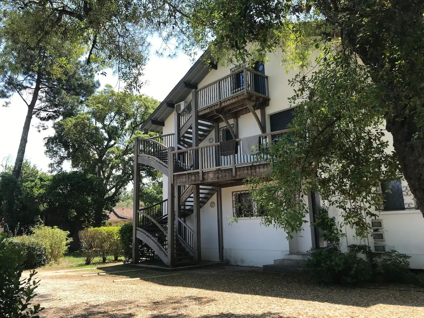 Photo Appartement 2 pièce(s) 50 m2 piscine image 2/6