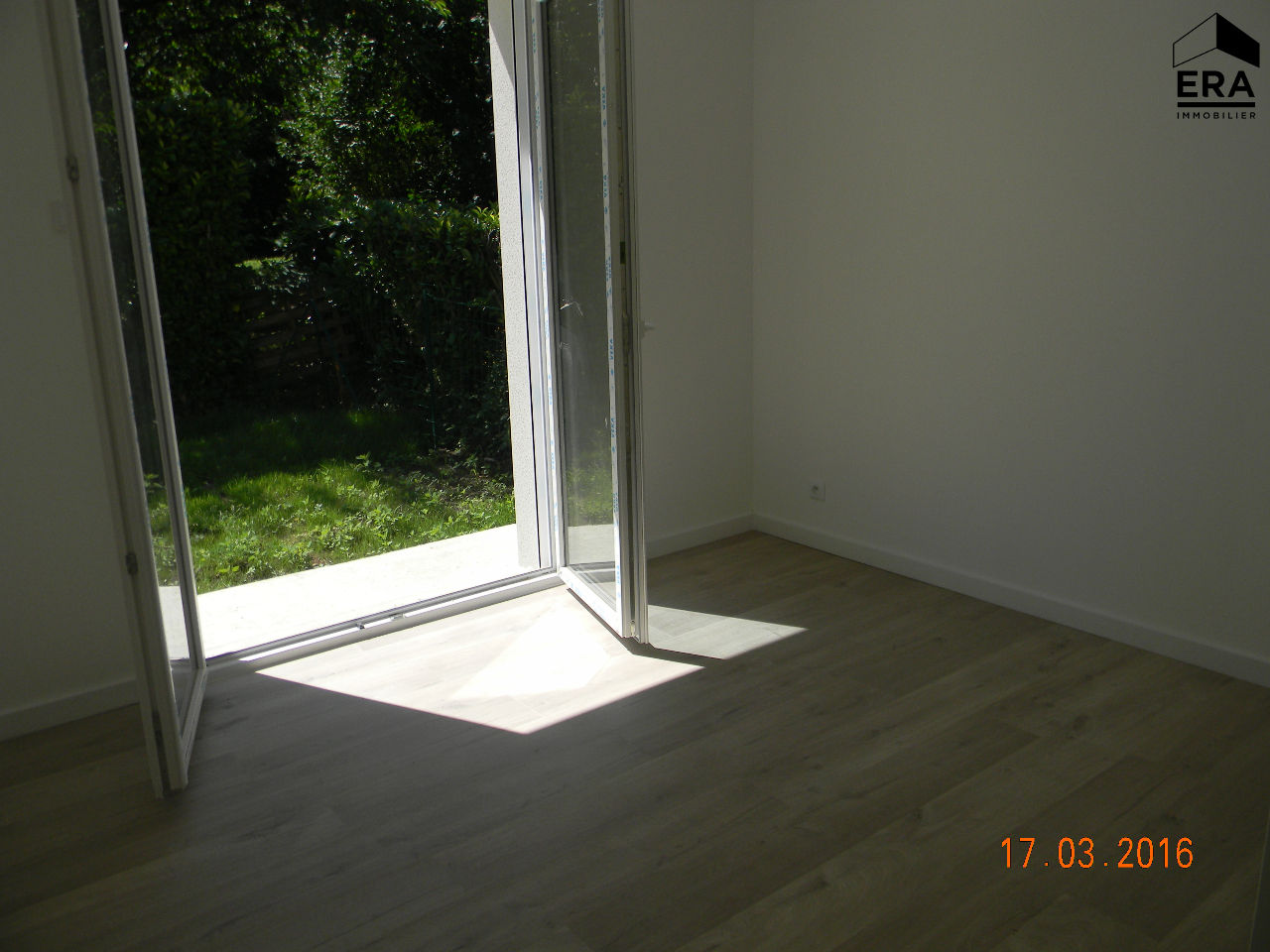 Photo Maison L Huisserie 5 pièce(s) 96 m2 image 2/5