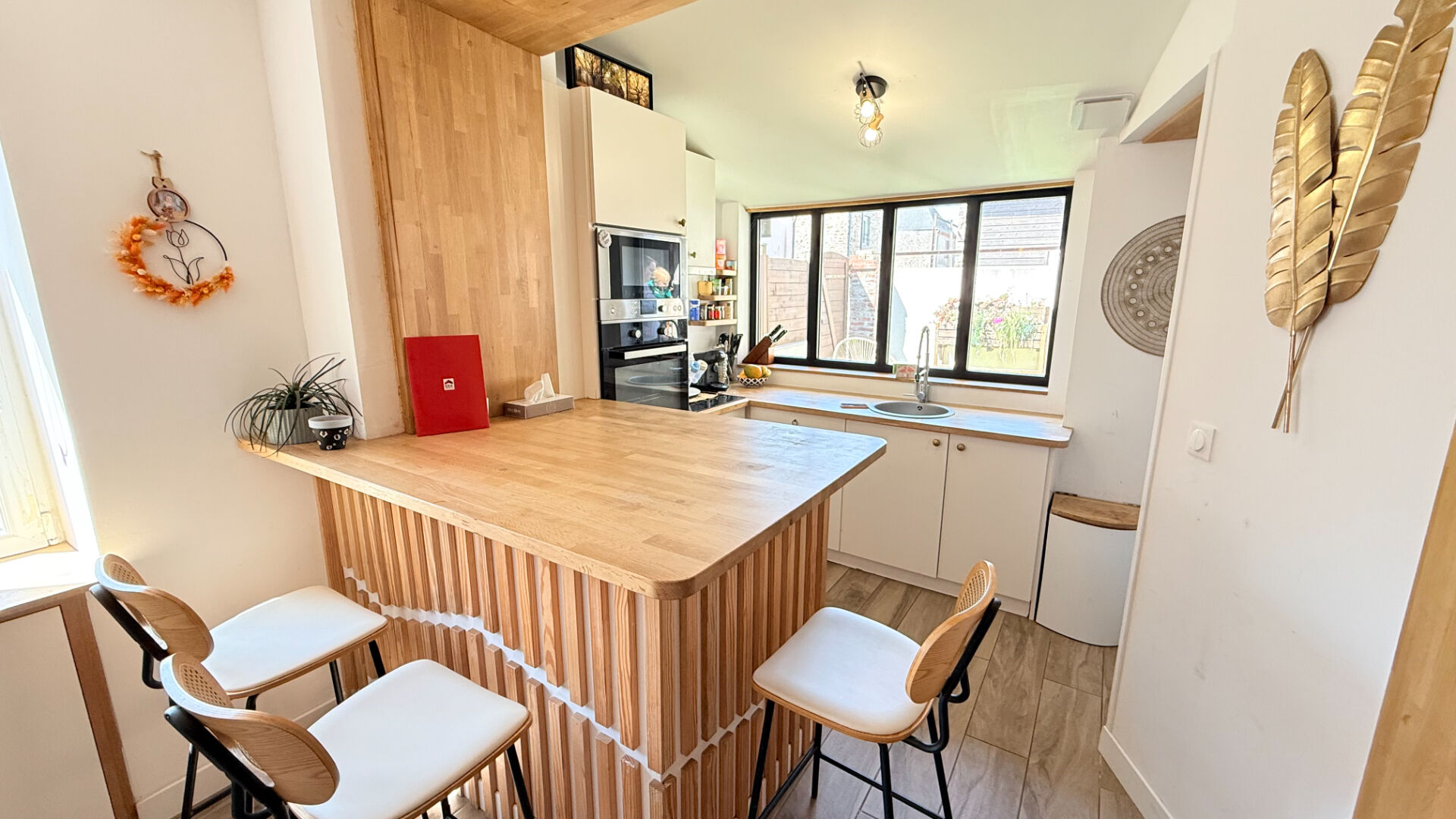 Photo MAISON | 94m² | LA BACONNIERE | 2 CHAMBRES image 4/6