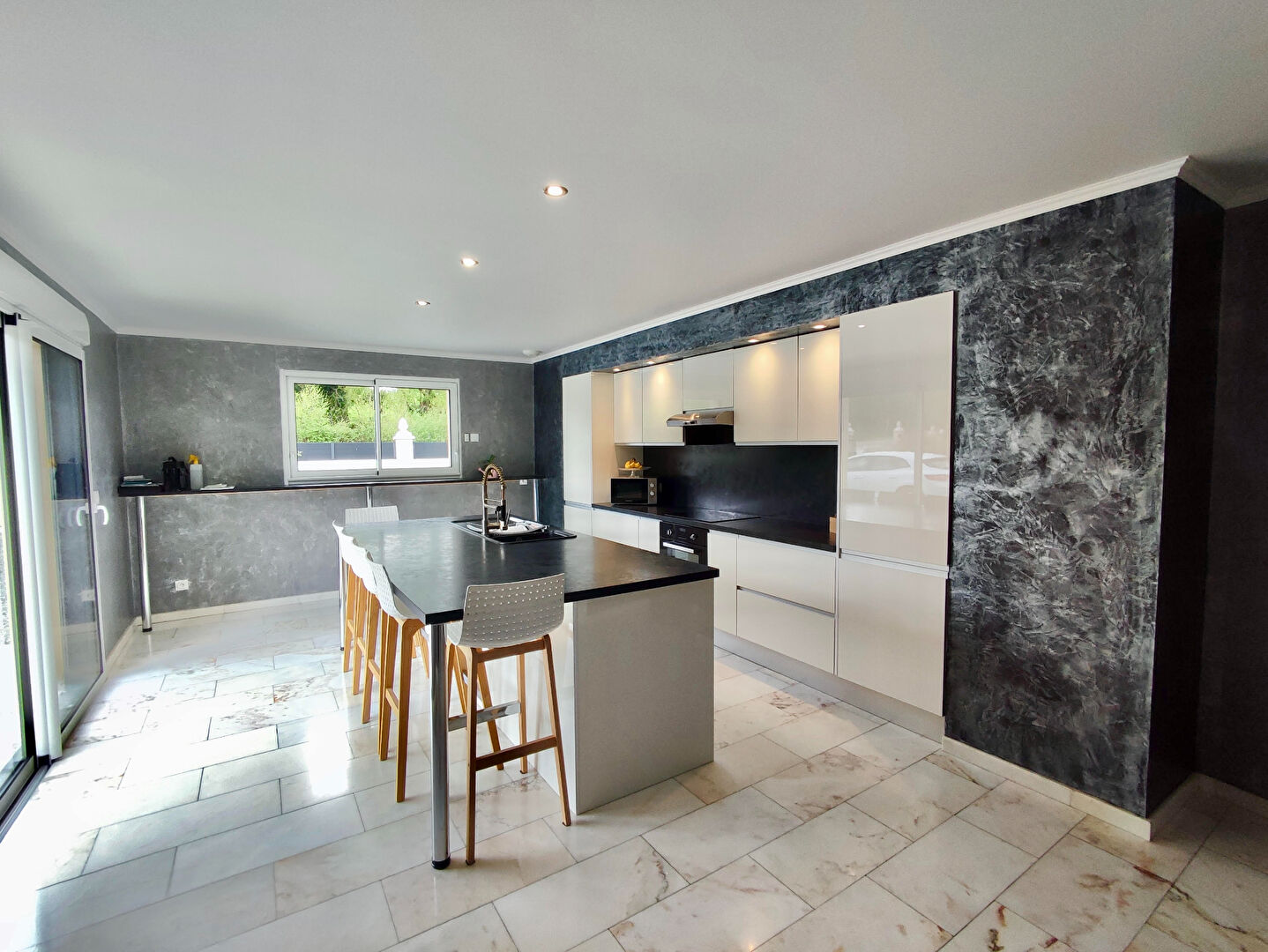 À VENDRE | MAISON | 213m² | PROCHE LAVAL