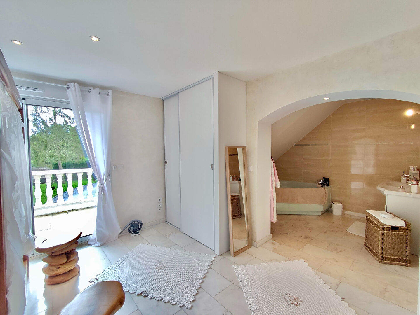 Photo À VENDRE | MAISON | 213m² | PROCHE LAVAL image 5/6