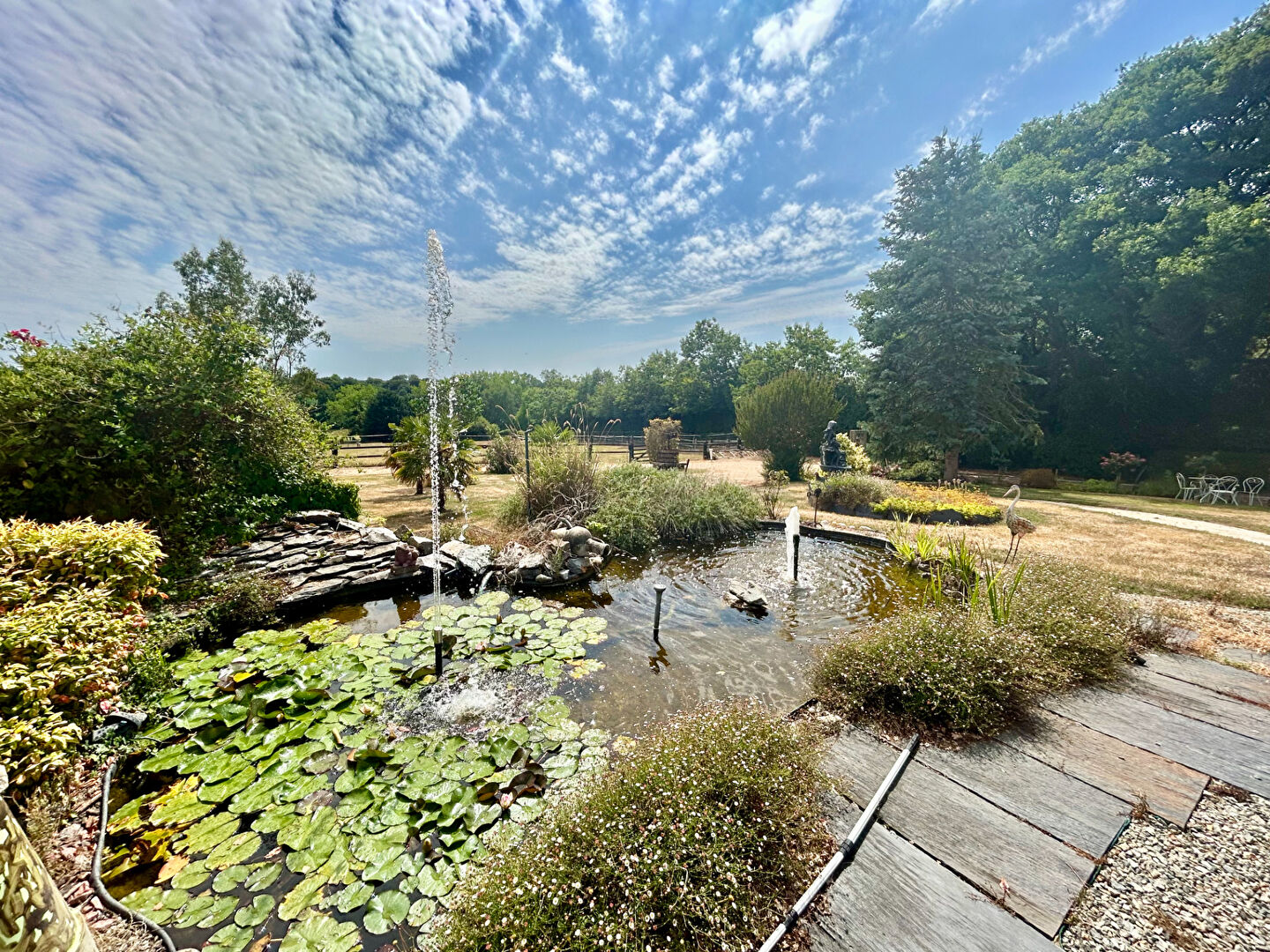 Photo MAISON UNIQUE | 230m² | 4 CHAMBRES | MESLAY DU MAINE image 2/6