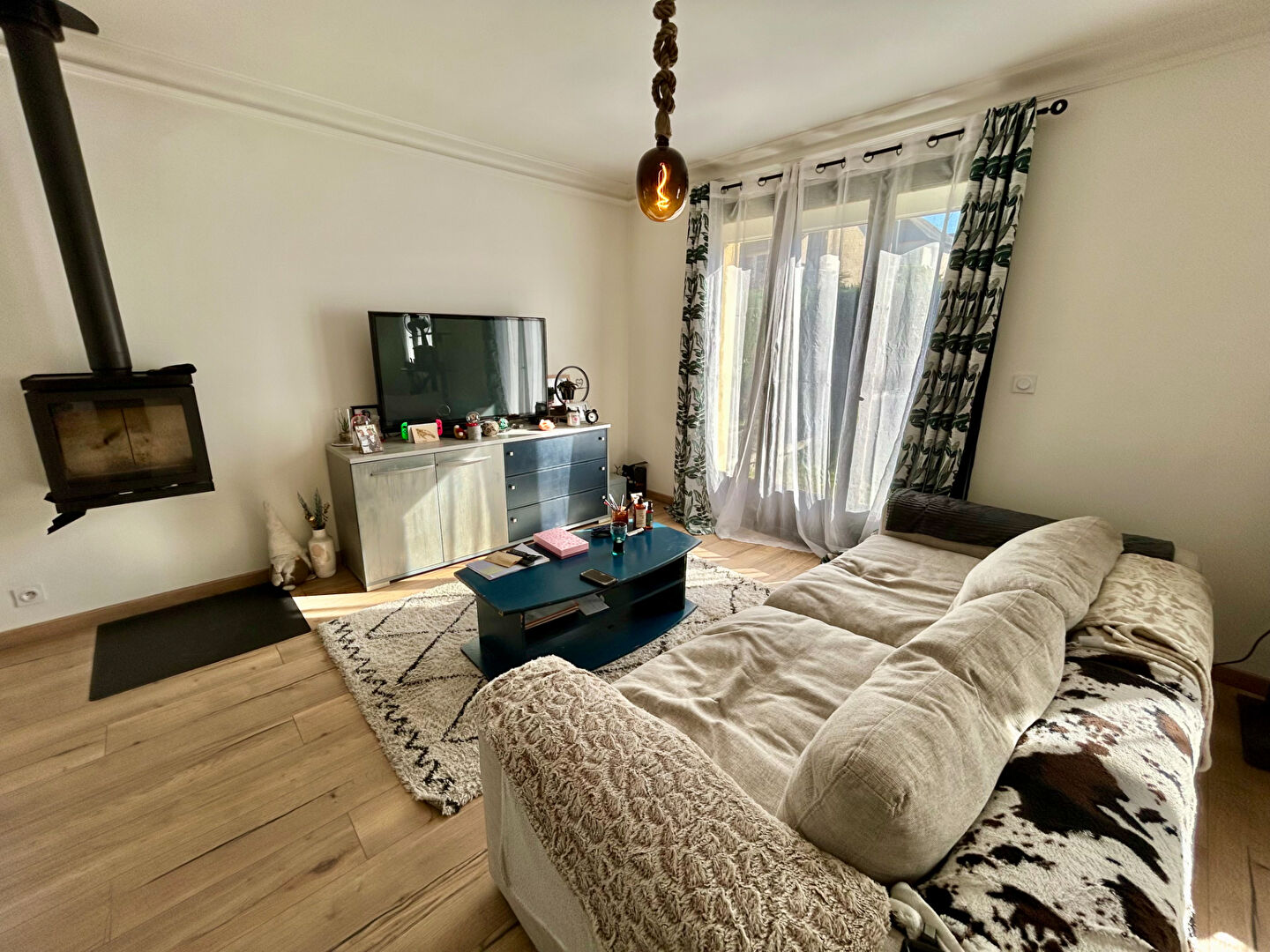 Photo MAISON | 82m² | LE GENEST SAINT ISLE | 2 CHAMBRES image 1/6