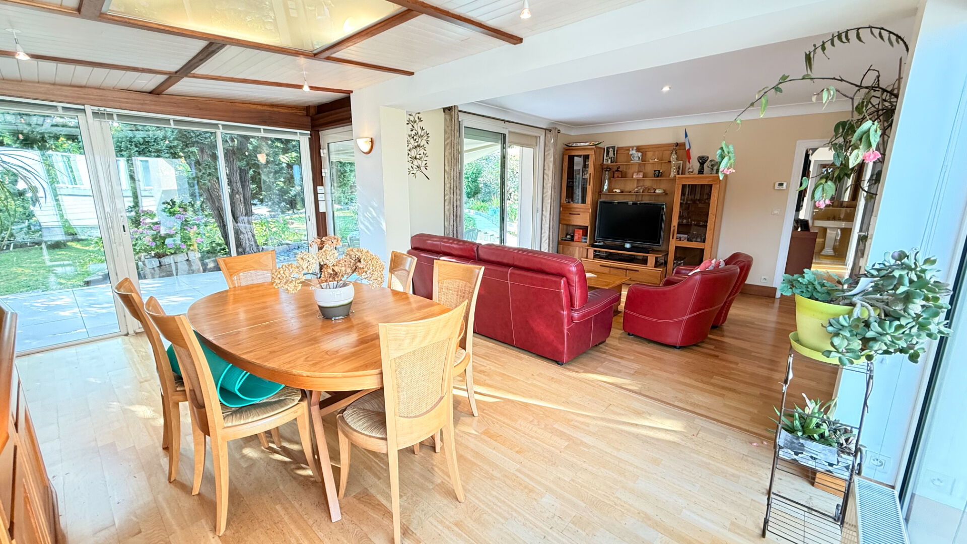 Photo Maison Laval 8 pièce(s) 130 m2 image 2/6