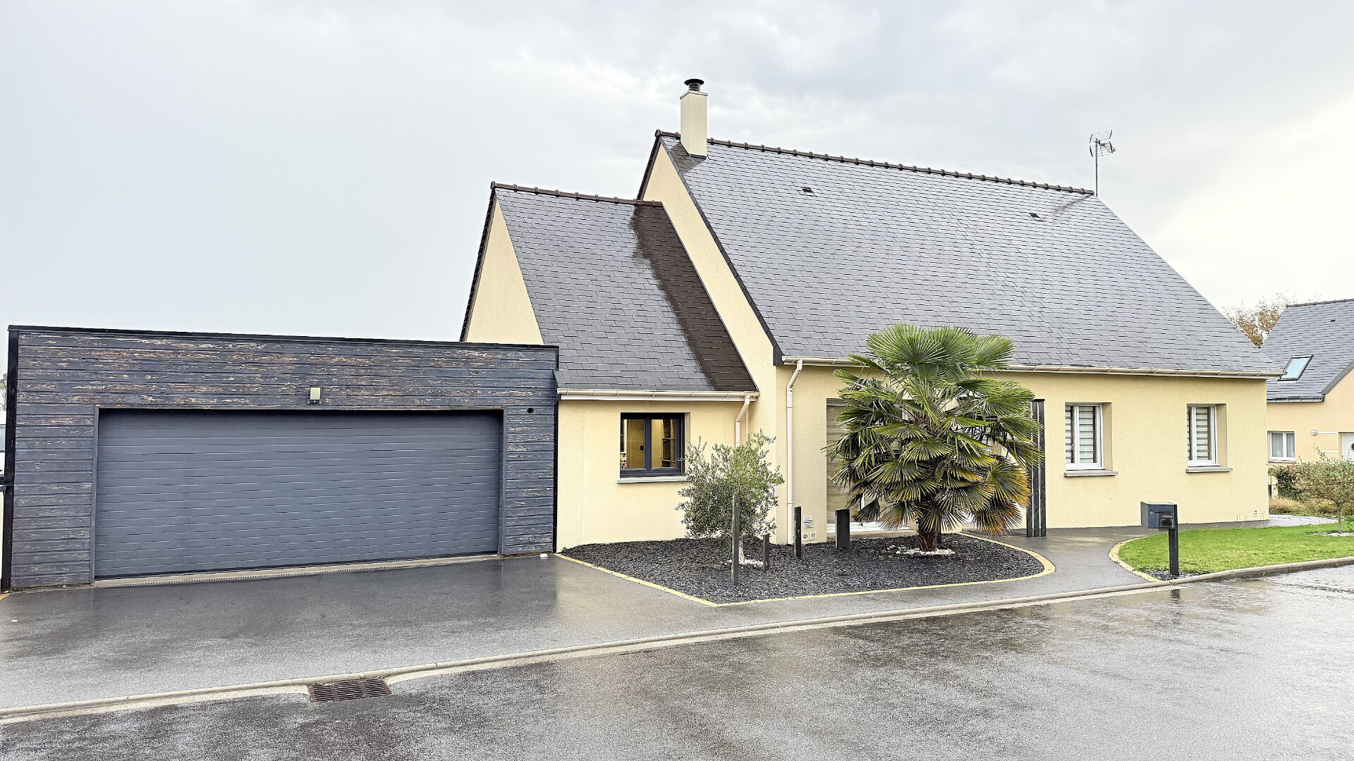 Maison La Baconniere 6 pièce(s) 107.32 m2