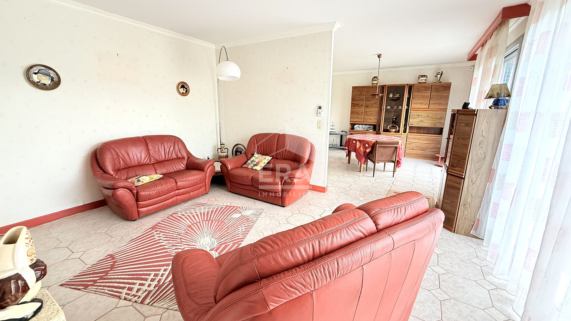 Photo Maison Saint BERTHEVIN 8 pièce(s) 170 m2 image 4/6