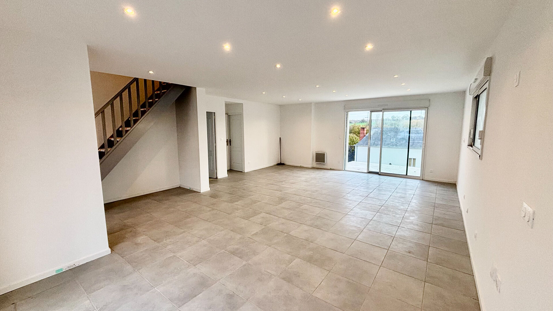 Photo À VENDRE | MAISON | 110m² | LE-GENEST-SAINT-ISLE image 3/6