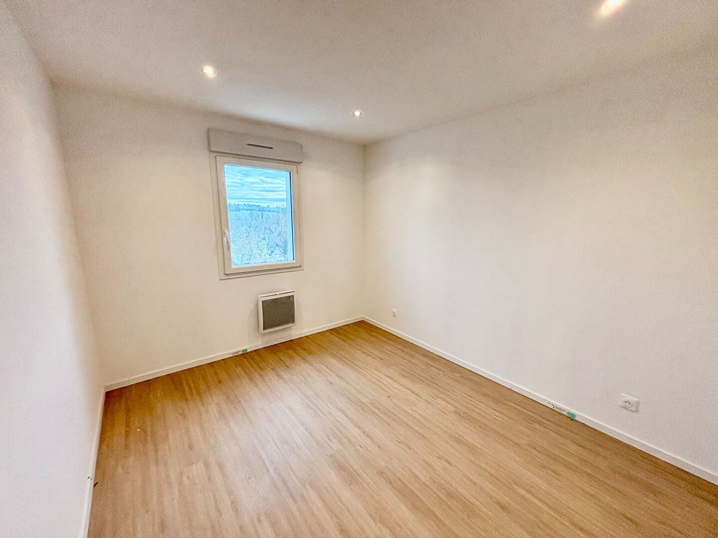 Photo À VENDRE | MAISON | 110m² | LE-GENEST-SAINT-ISLE image 6/6