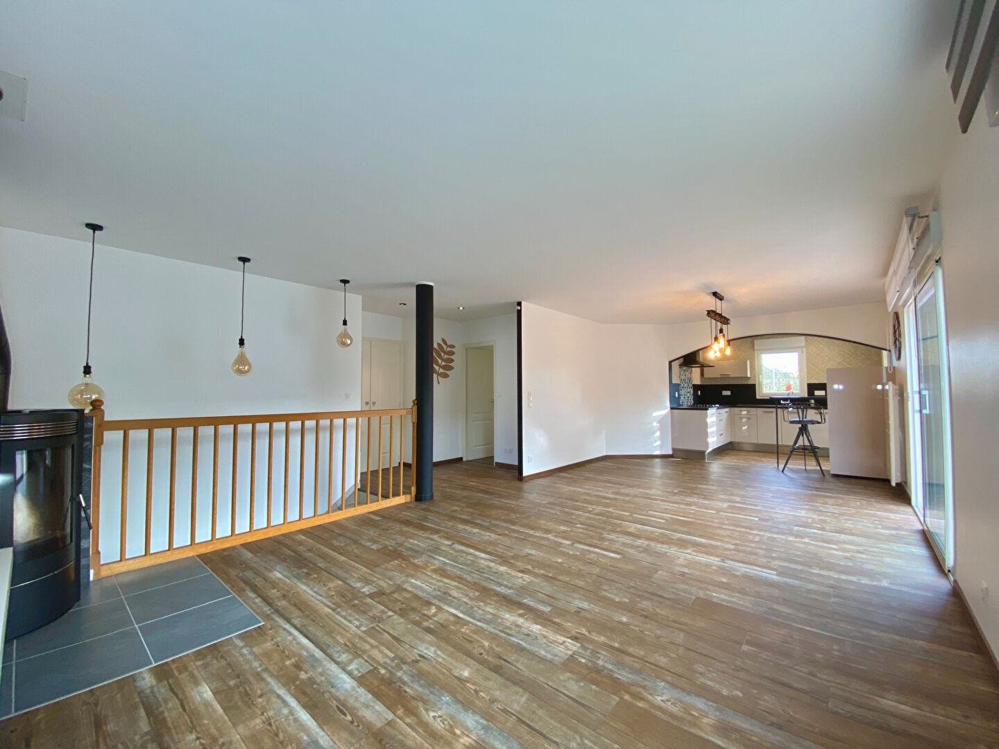 Photo PAVILLON HUISSERIE image 2/6