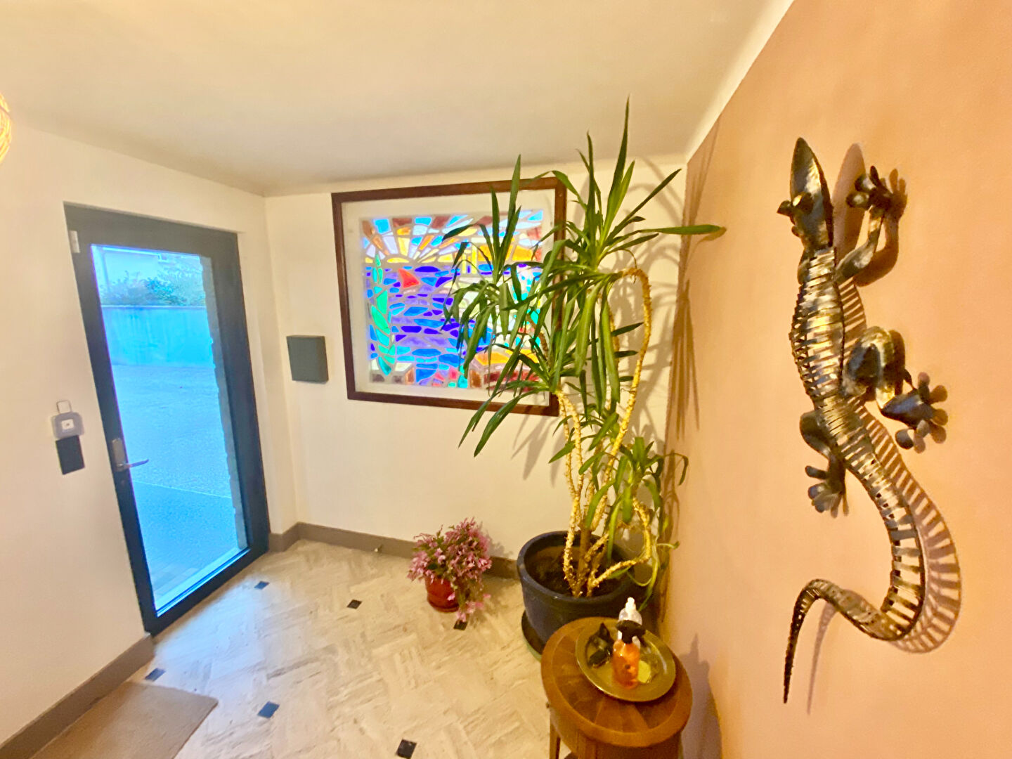 Photo Maison Laval 10 pièce(s) 340 m² image 4/6