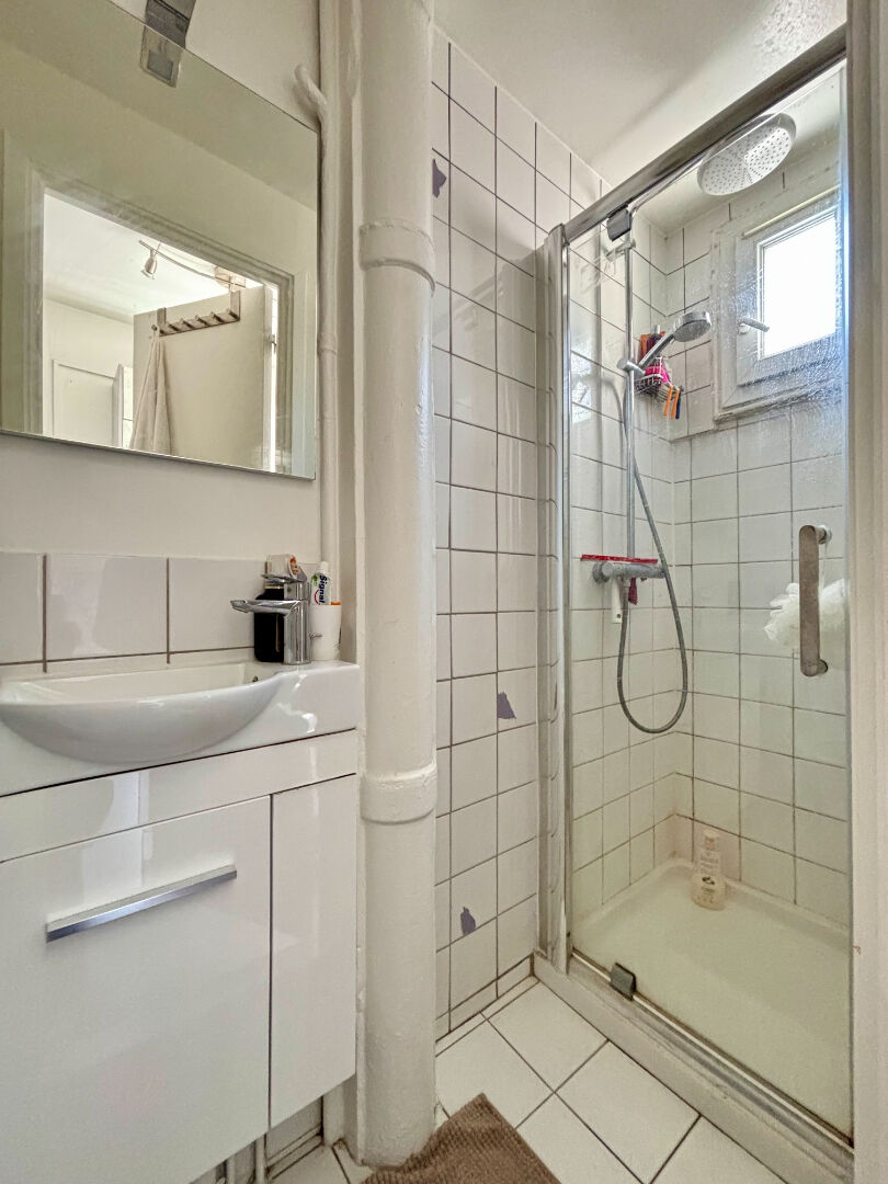 Photo Appartement Levallois Perret 2 pièce(s) 41 m2 image 6/6