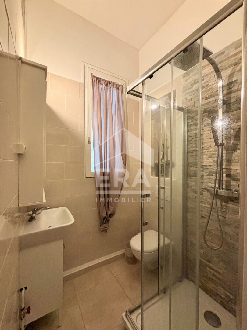 Photo Appartement Levallois Perret 1 pièce(s) 17.31 m2 image 5/5