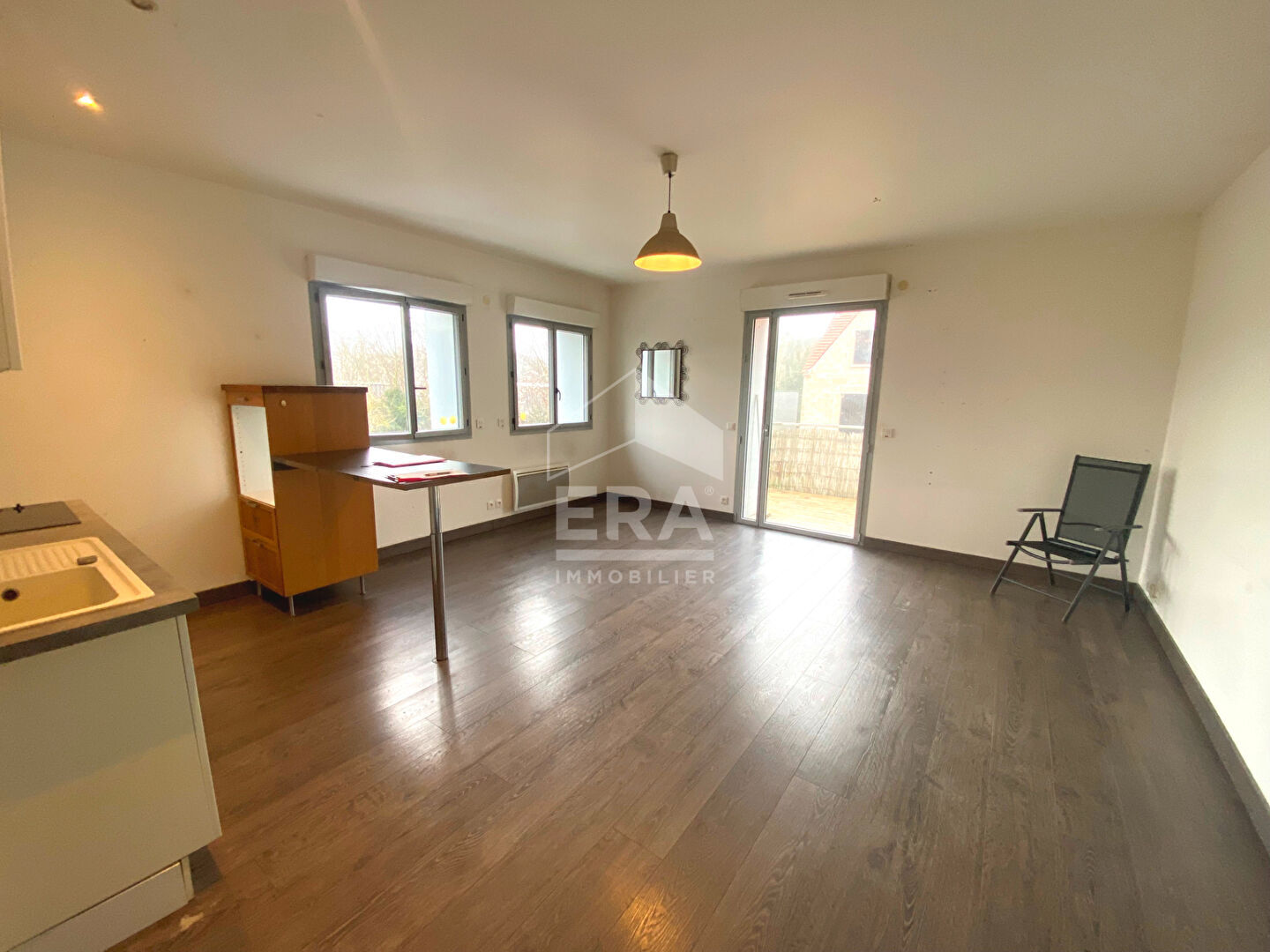 Photo STUDIO A VENDRE A MAULE image 2/4