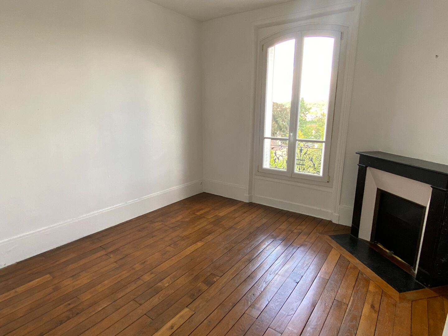 Photo Appartement Viroflay 3 pièce(s) 59 m2 image 4/6