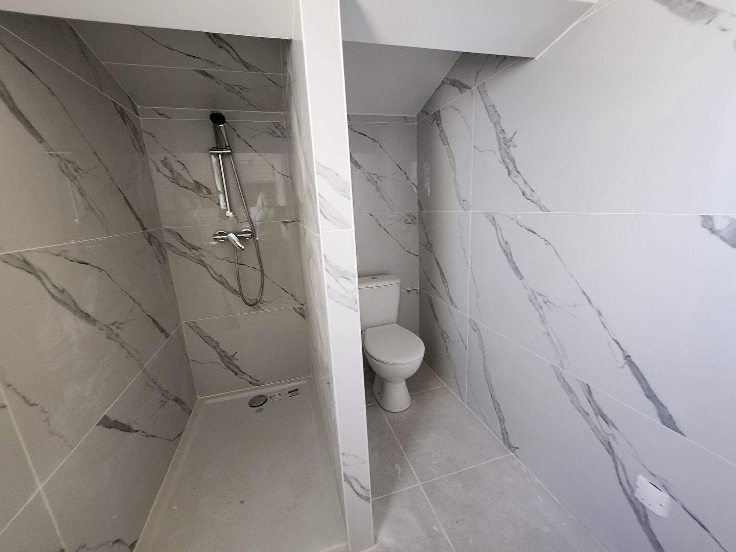 Photo EXCLUSIVITE A MORIERES VEDENE - GRAND AVIGNON - MAISON A VENDRE DE 94 M² DE SURFACE HABITABLE AVEC TERRAIN DE 95 M² image 5/6