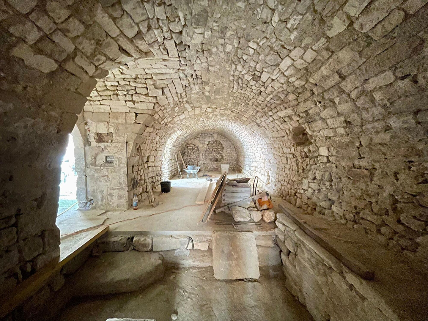 Photo VENASQUE-PERNES LES FONTAINES-SAINT DIDER-MONT VENTOUX- MAISON DE VILLAGE A VENDRE image 3/6