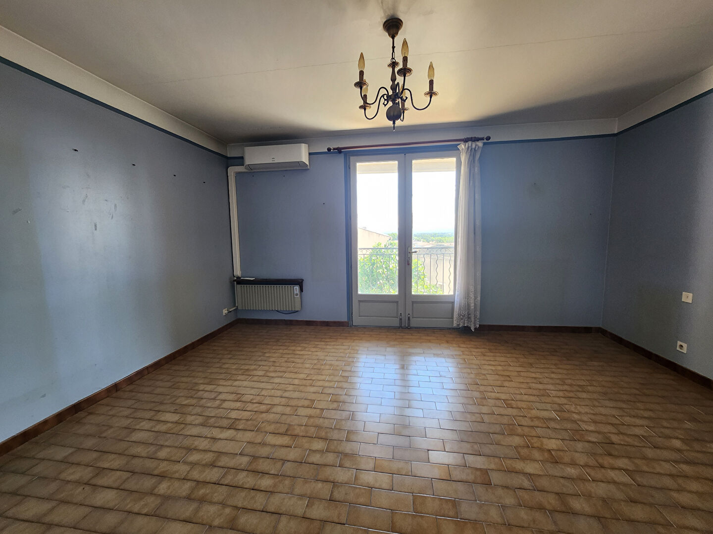 Photo SAINT SATURNIN LES AVIGNON - MAISON A VENDRE DE 83 M² DE SURFACE HABITABLE AVEC TERRASSE ET VUE - GARAGE DE 48 M² image 6/6