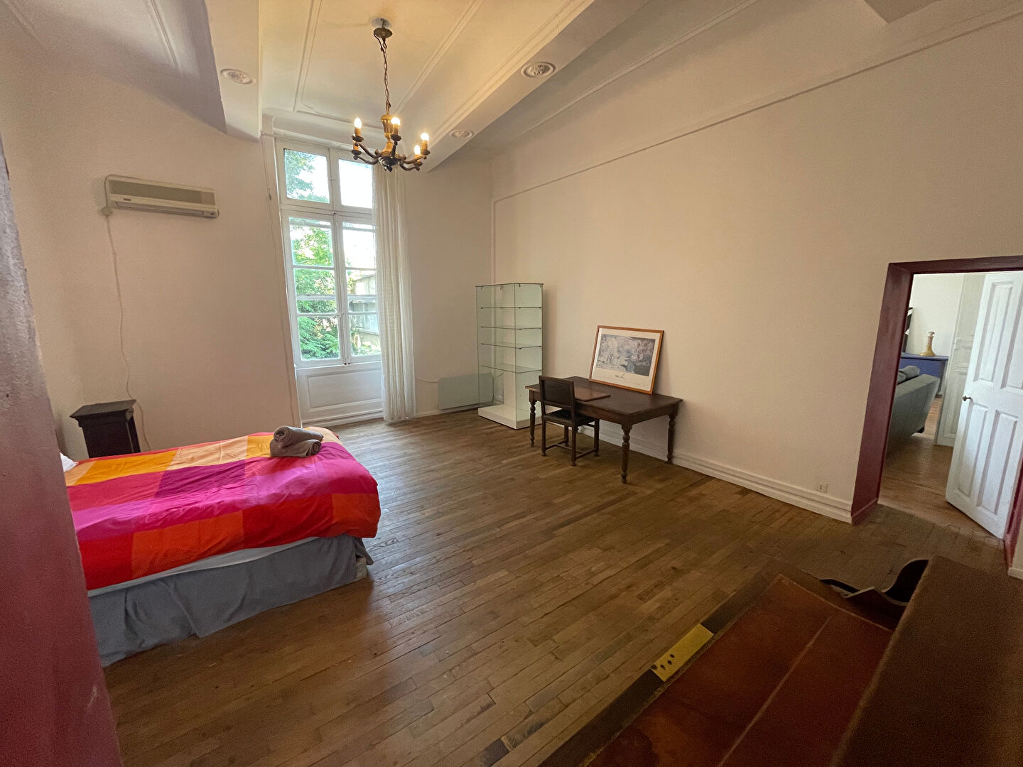 Photo BAISSE DE PRIX SUR AVIGNON - A VENDRE GRAND APPARTEMENT ET 2 STUDIOS EN INTRA MUROS image 2/6
