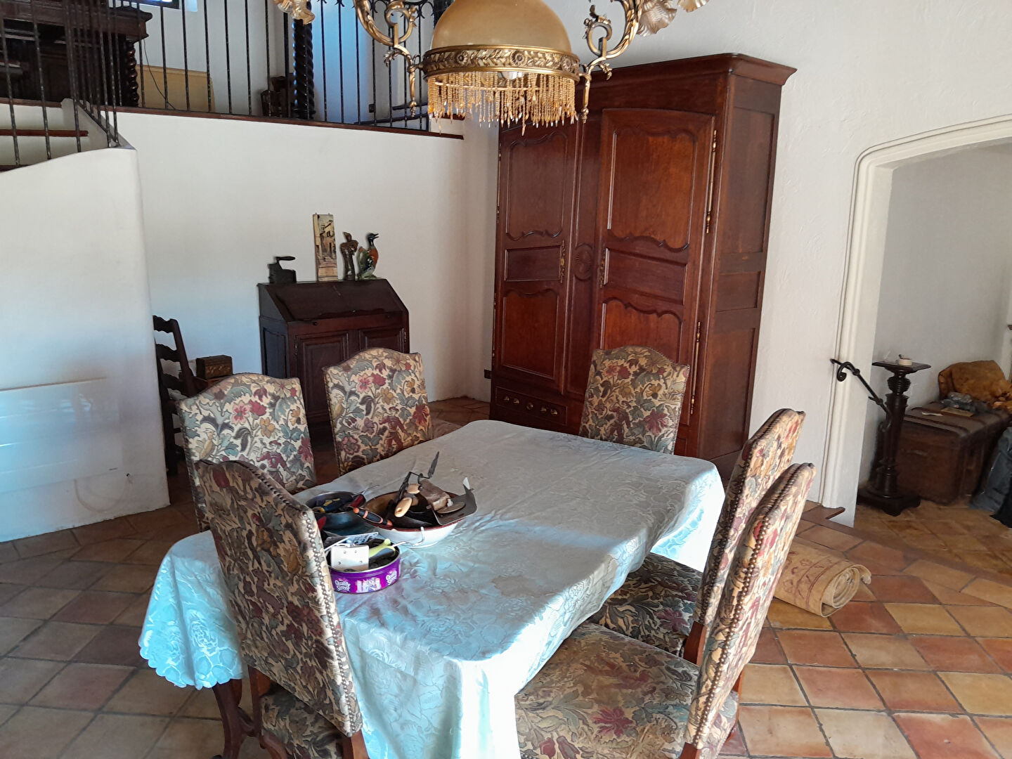 Photo CAUMONT SUR DURANCE - ENTRE CAVAILLON ET AVIGNON - MAISON DE 156 M² HAB - TERRAIN DE 1500 M² - PISCINE image 2/6