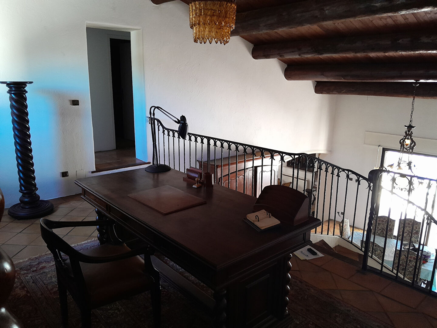 Photo CAUMONT SUR DURANCE - ENTRE CAVAILLON ET AVIGNON - MAISON DE 156 M² HAB - TERRAIN DE 1500 M² - PISCINE image 4/6