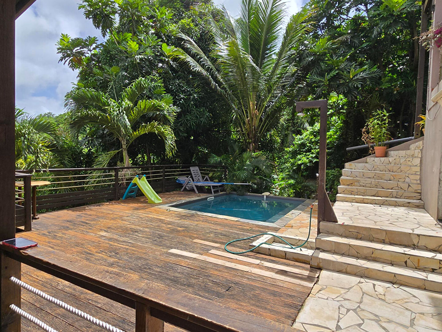 Immeuble Riviere Pilote 10 pièce(s)