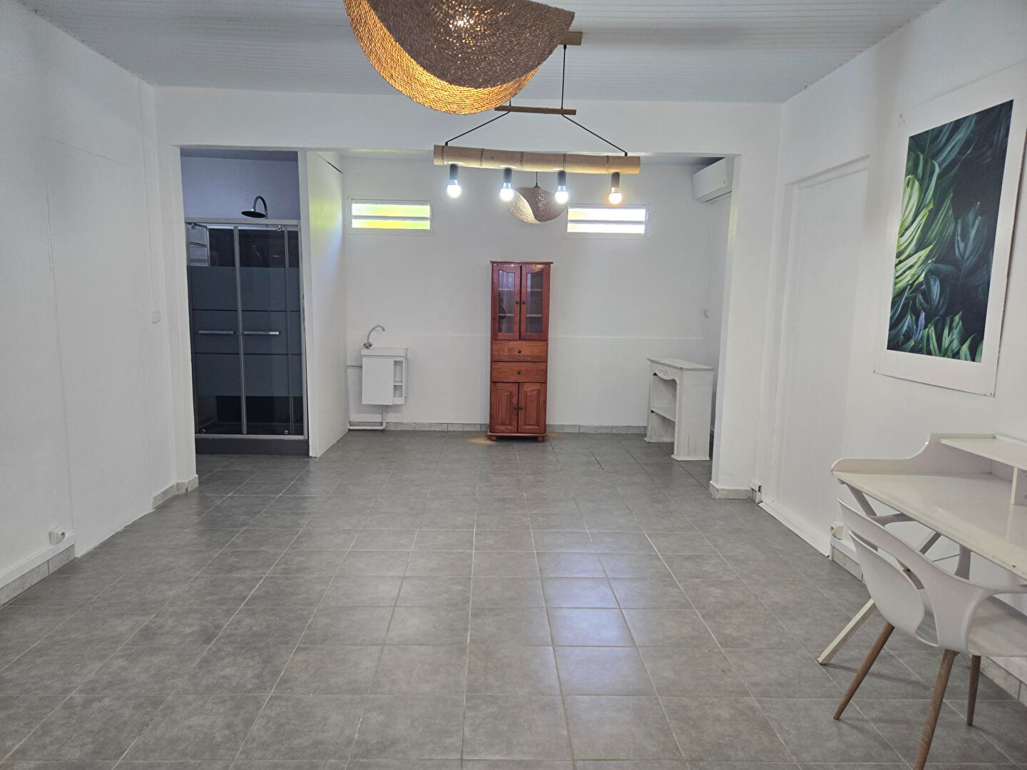 Photo Local commercial Le Lamentin 60 m2 image 4/4