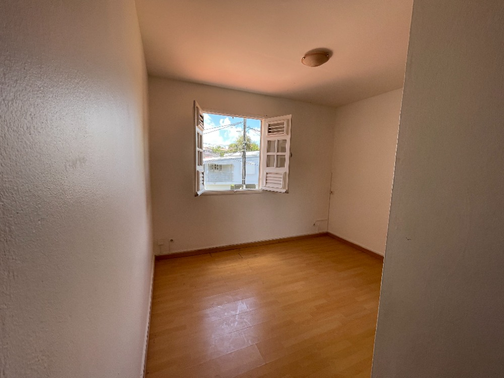 Photo Appartement lumineux avec vue mer à vendre à Schoelcher image 3/4