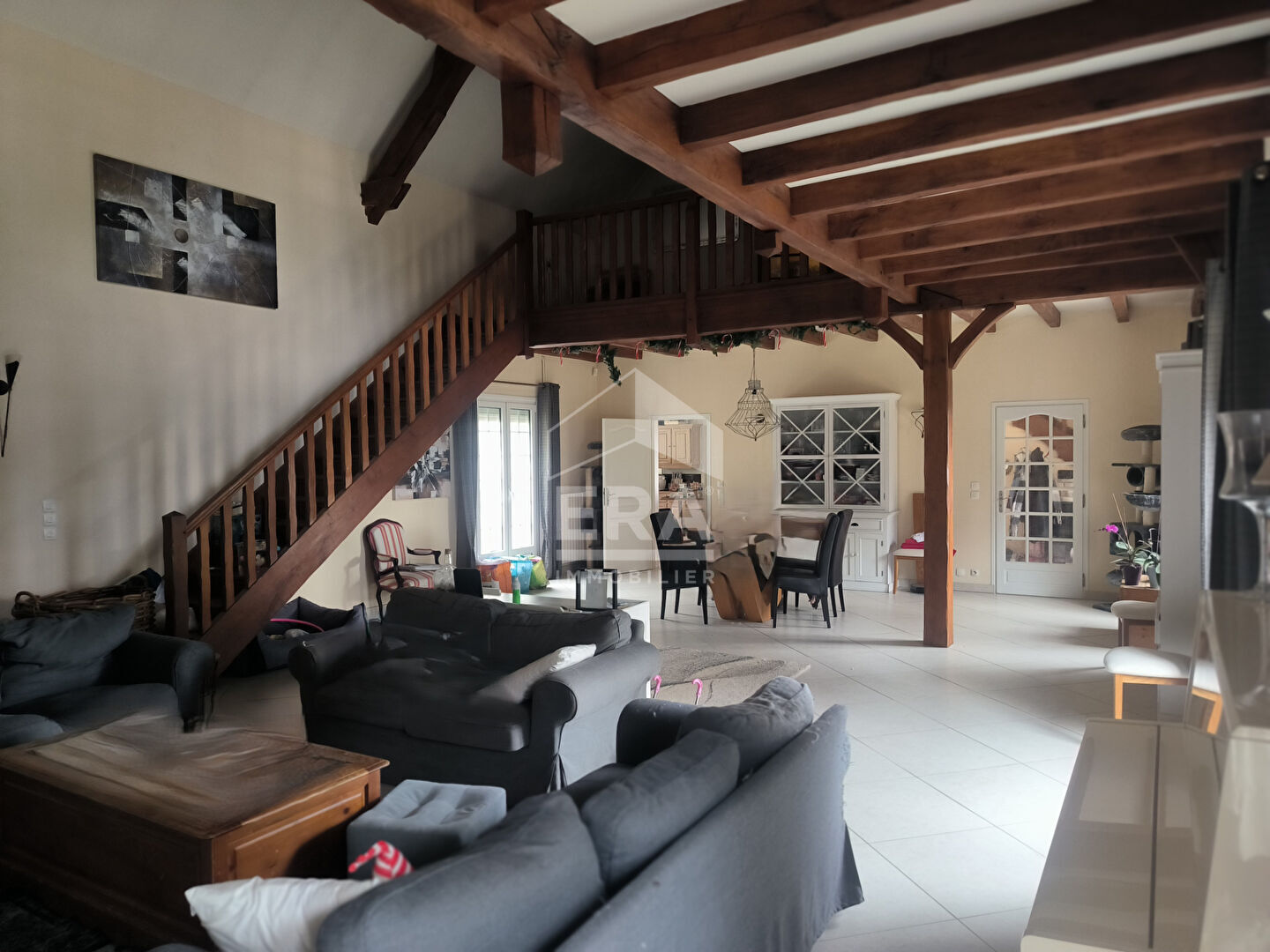 Photo Maison Orveau 9 pièce(s) 254 m2 image 3/6