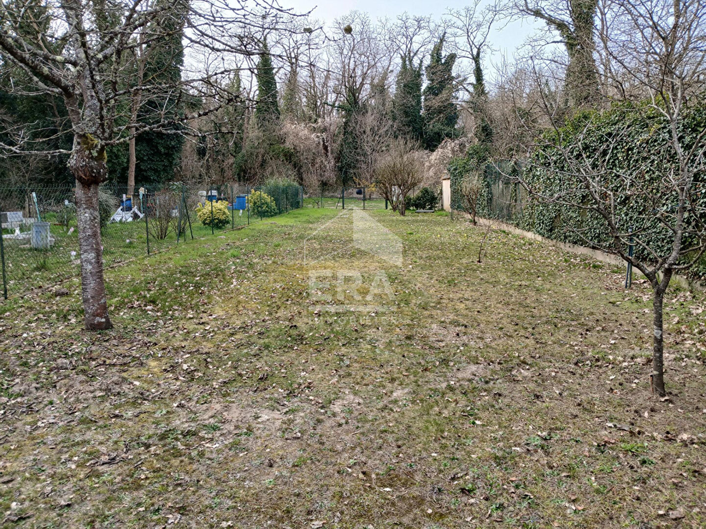 Terrain Cerny 356m²