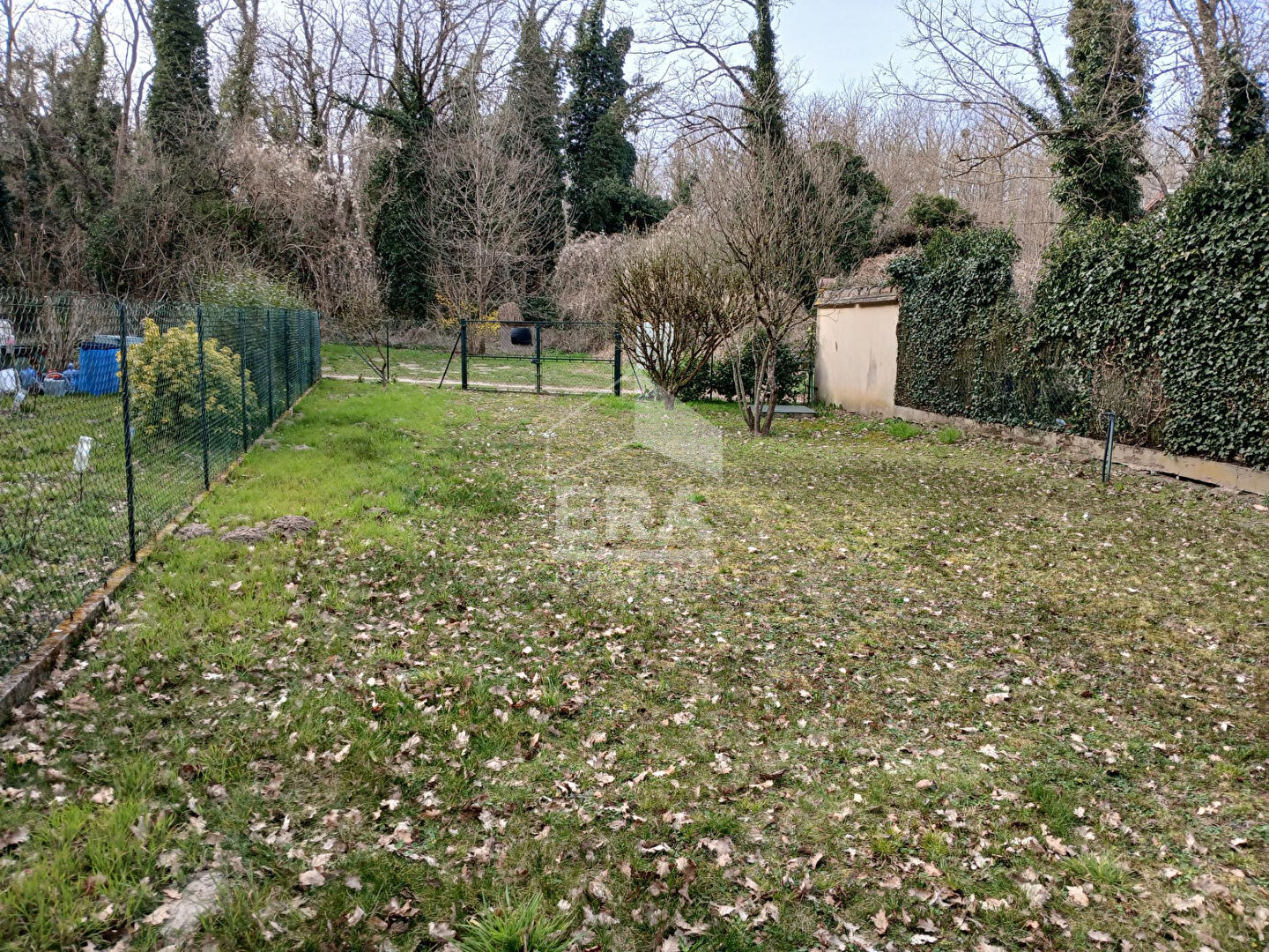 Photo Terrain Cerny 356m² image 2/3