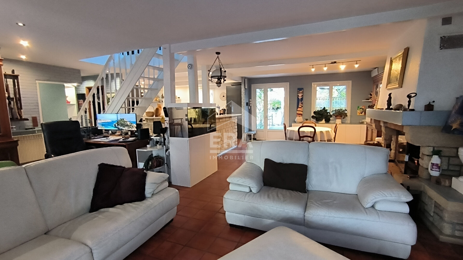 Ensemble immobilier Saint Germain Les Arpajon 6 pièce(s) 176 m2