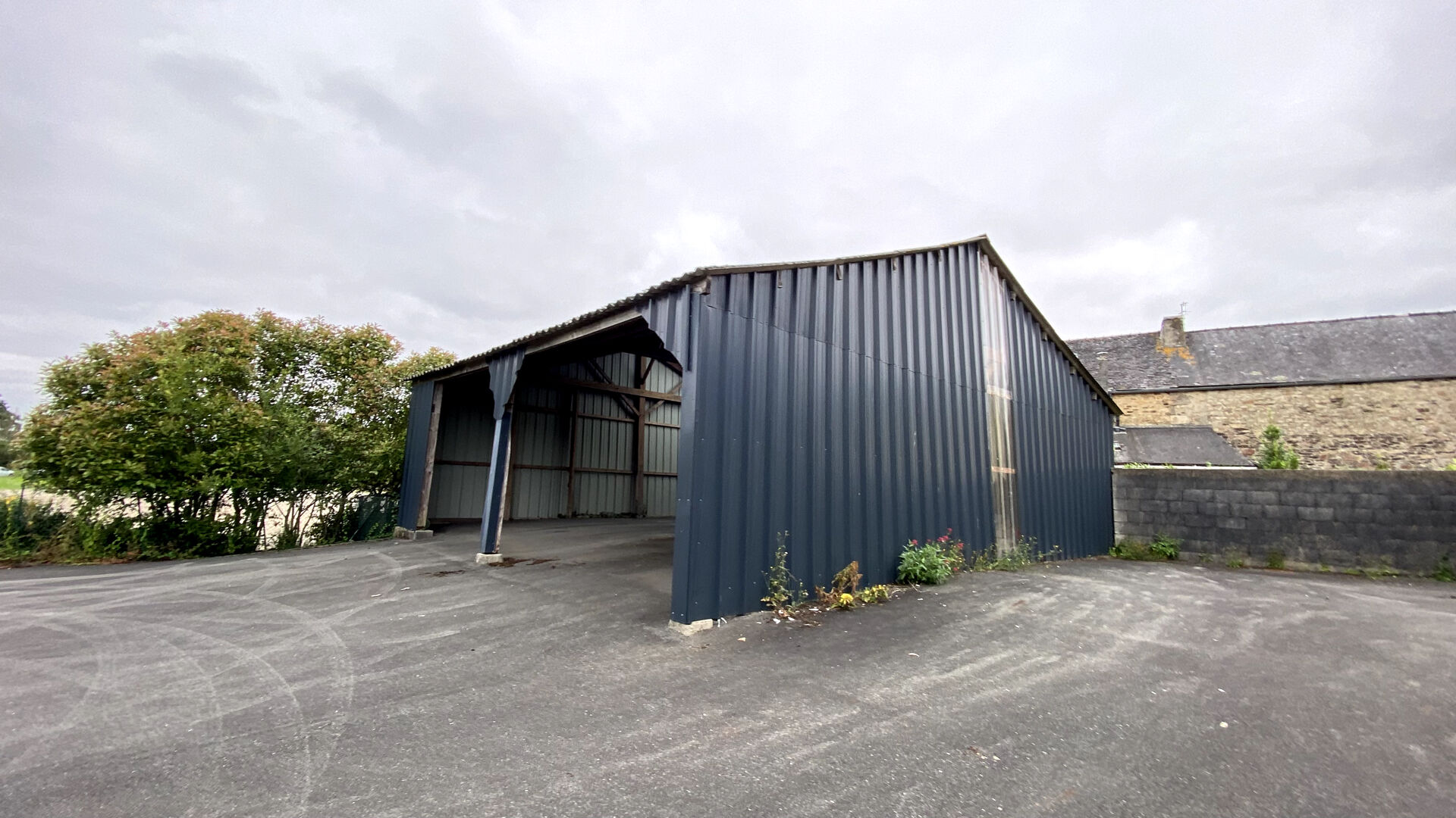 Photo Local d'activité à vendre Plourin Les Morlaix image 4/6