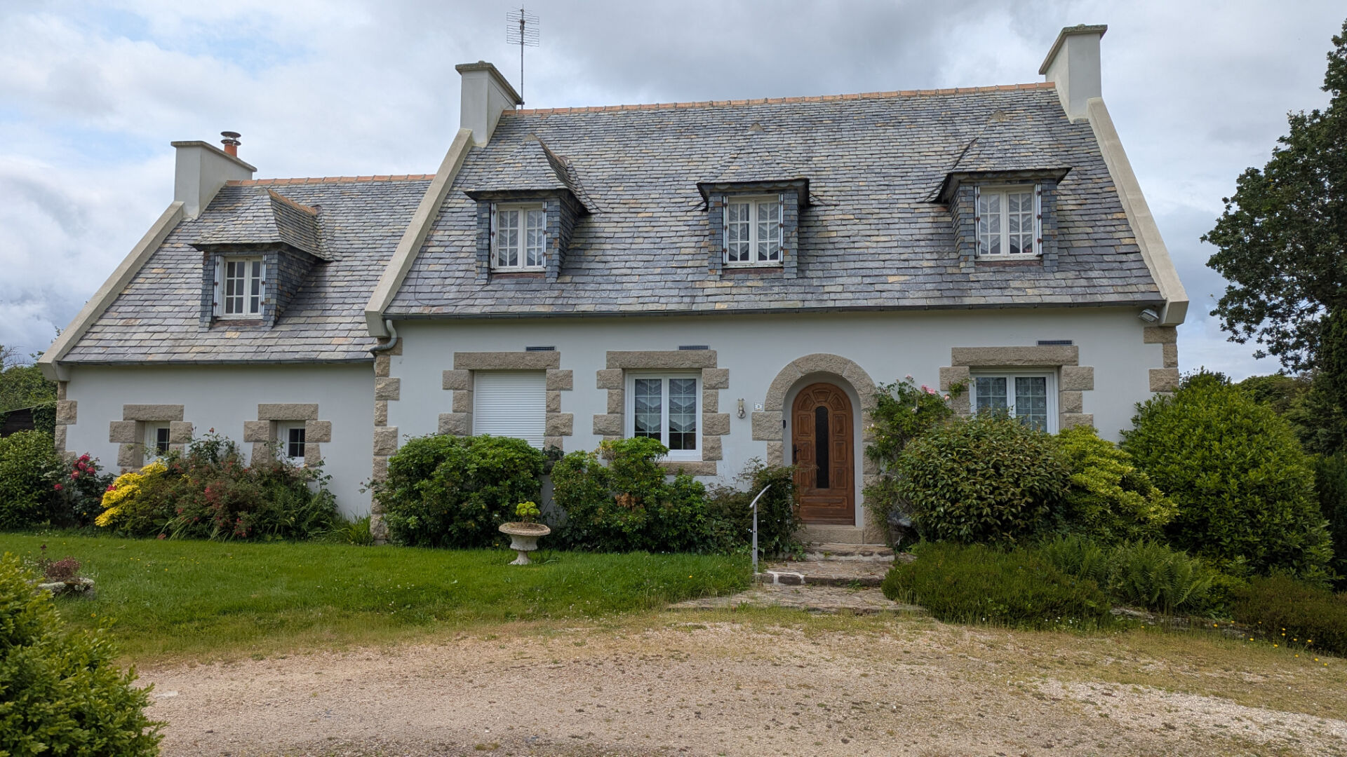 Maison Plougonven 6 pièce(s) 143 m2