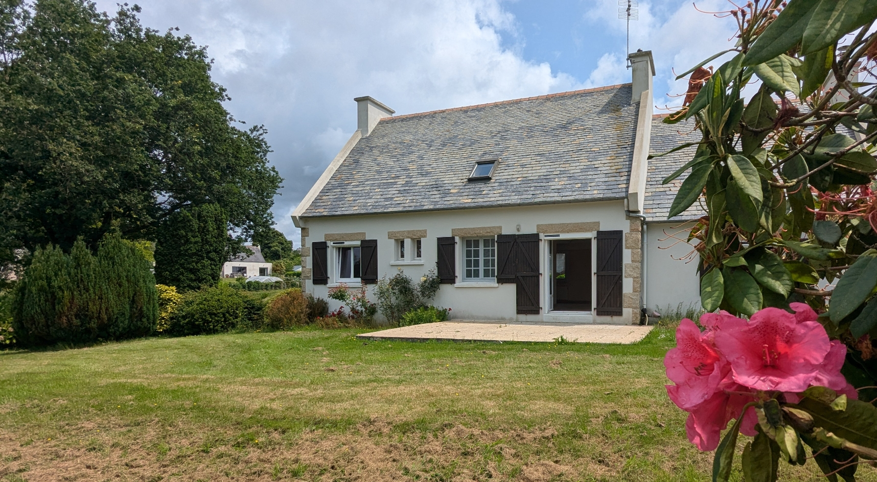 Photo Maison Plougonven 6 pièce(s) 143 m2 image 1/6