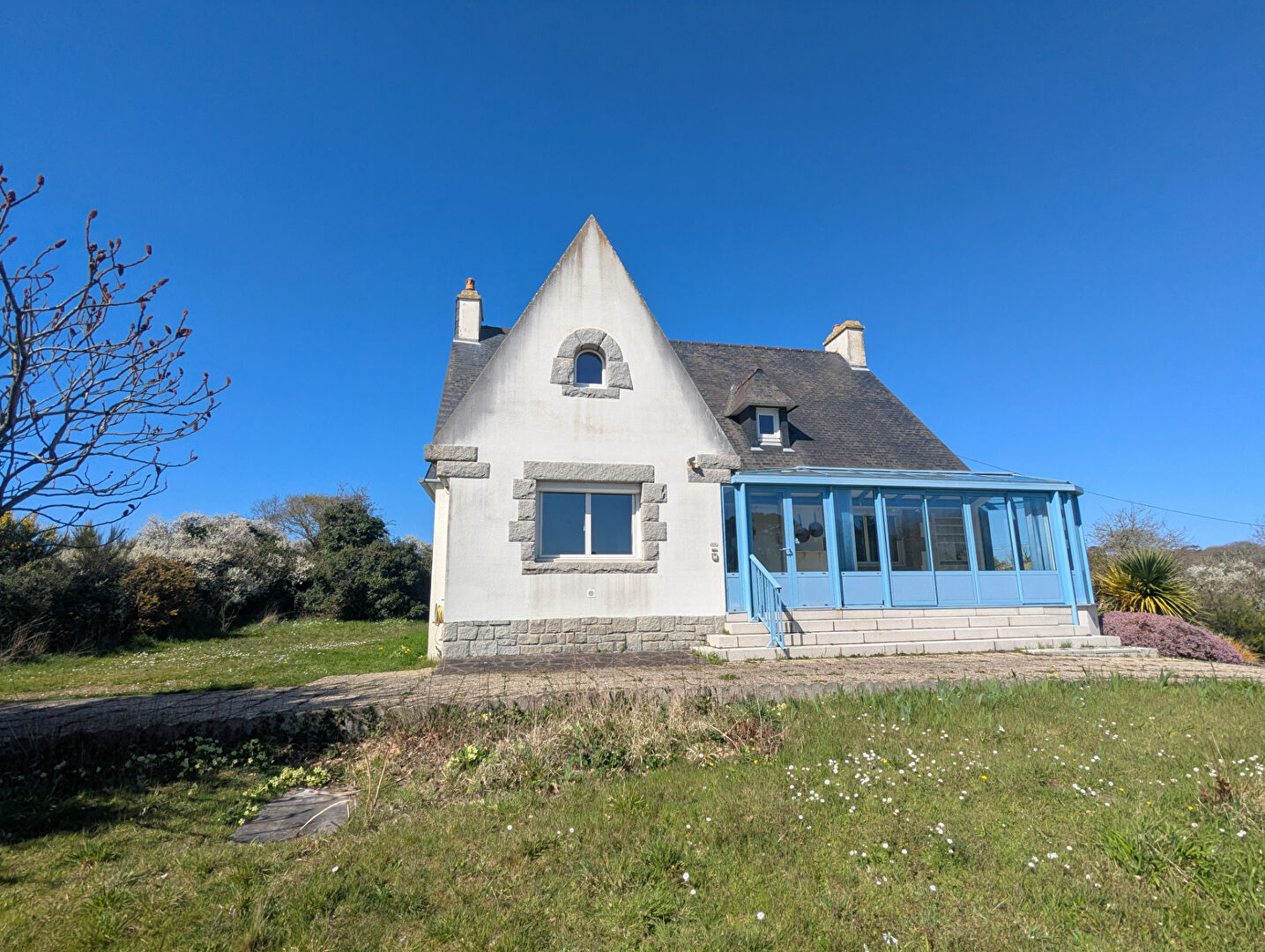 Maison Tredrez Locquemeau 7 pièce(s) 143 m2