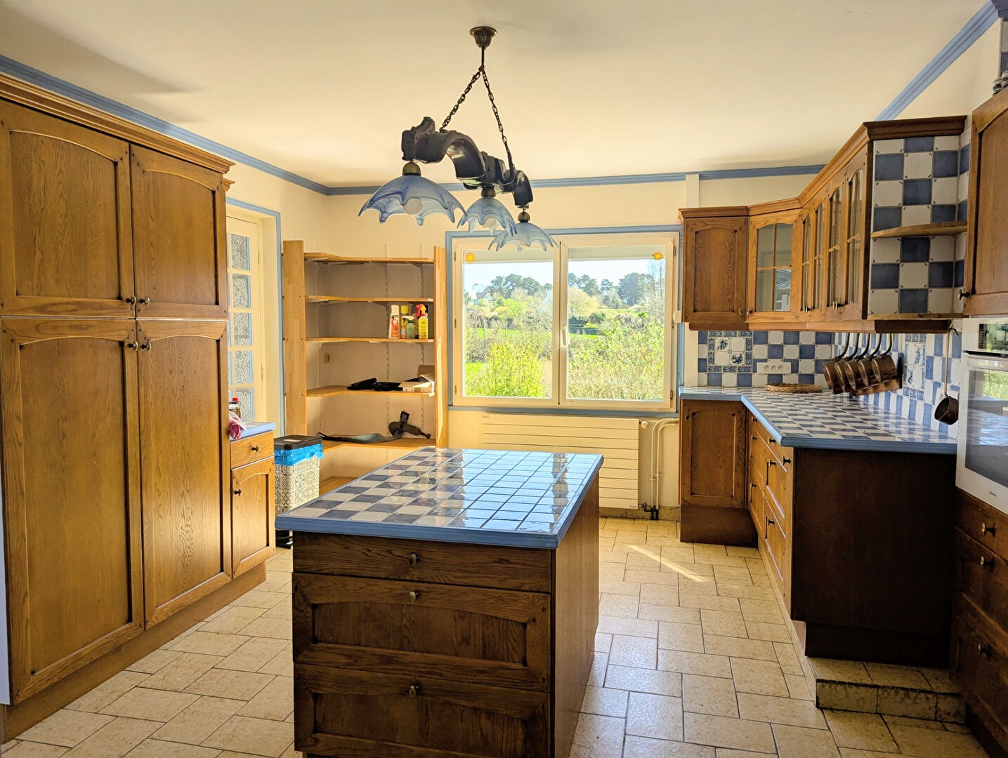 Photo Maison Tredrez Locquemeau 7 pièce(s) 143 m2 image 6/6