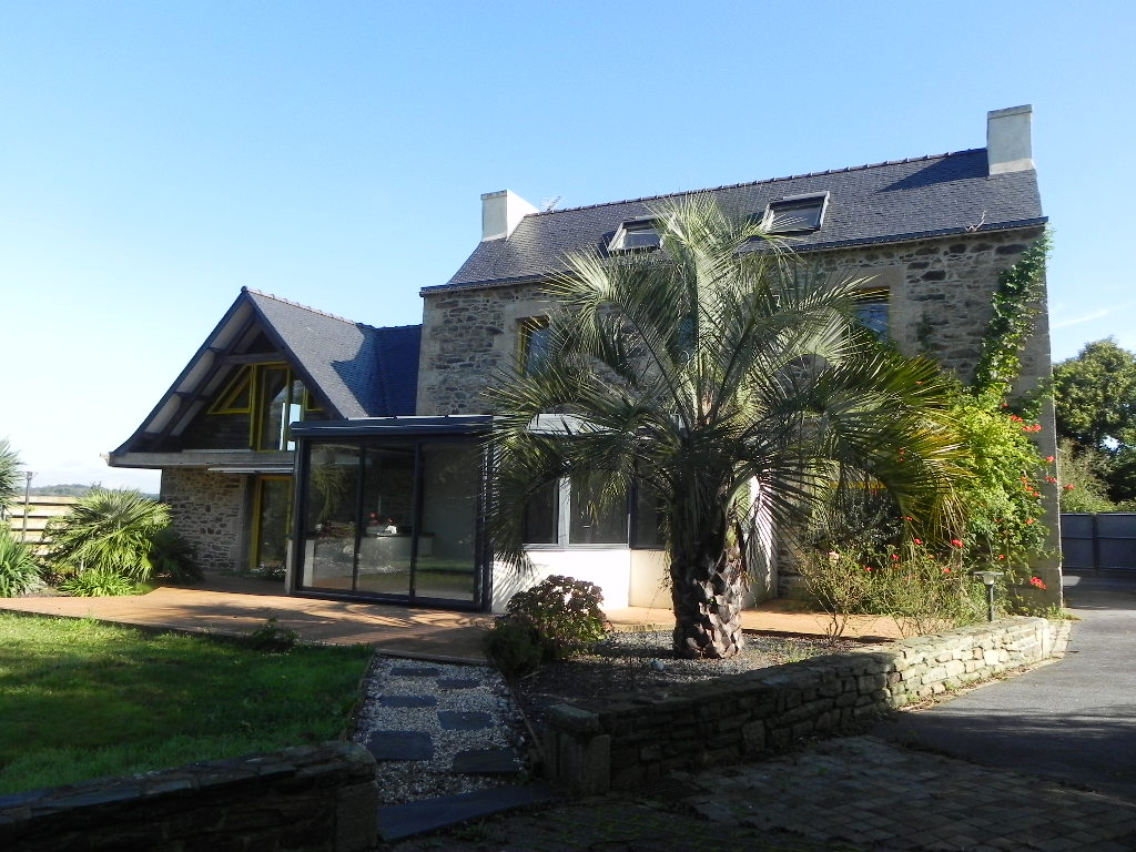 Photo Maison Sainte Seve 8 pièce(s) image 2/6