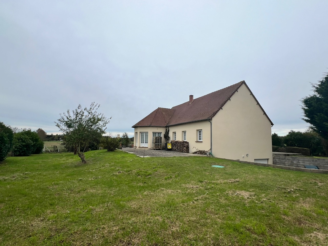 Photo Maison Verneuil D Avre Et D Iton 7 pièce(s) 200 m2 image 1/6