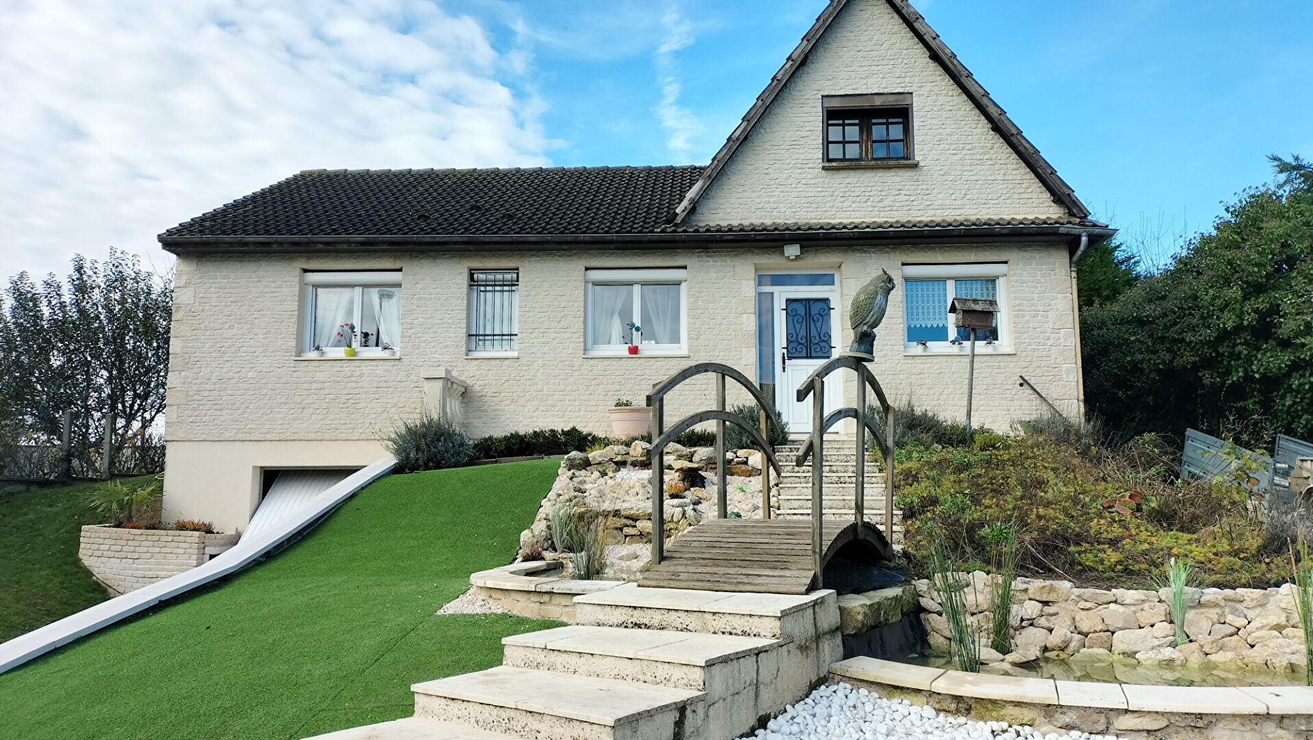 Photo Charmant pavillon au calme image 1/6