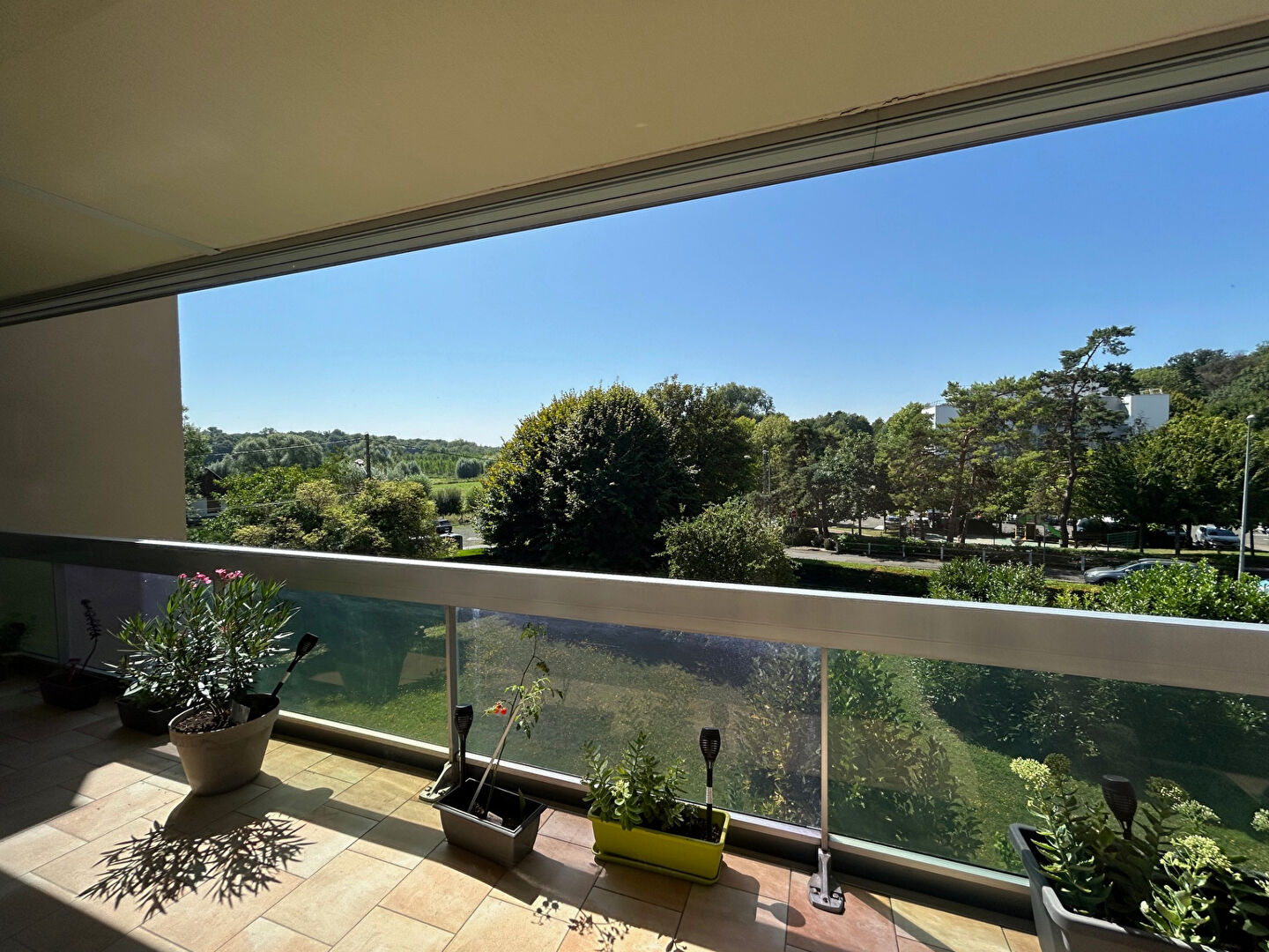 Appartement  Luisant 99 m²