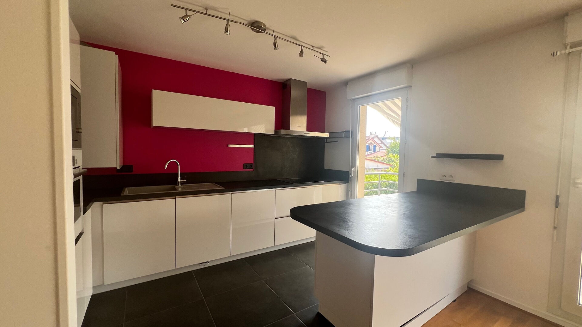 Photo Appartement Chartres 3 pièce(s) 67 m2 image 4/6