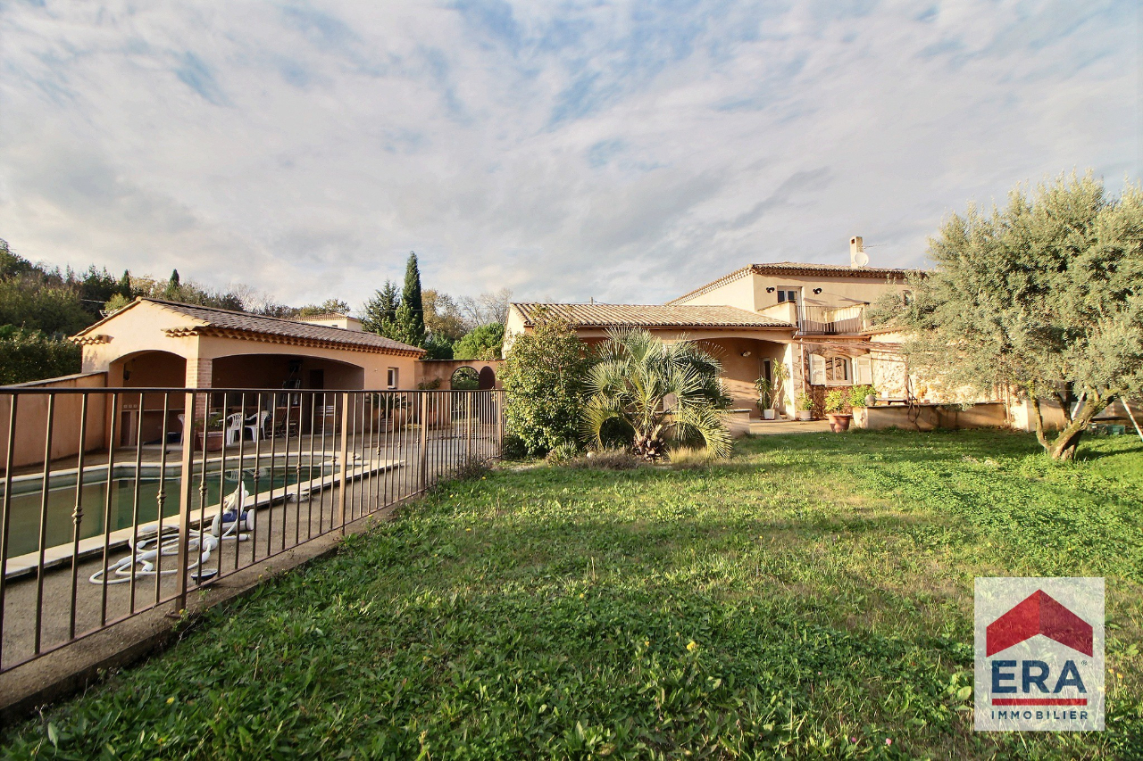 Maison Saint Marcel D Ardeche 11 pièce(s) 257 m2 Bidon 07700