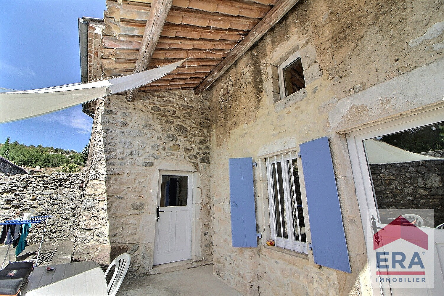 Photo Maison Gras 4 pièce(s) 104 m2 image 1/6