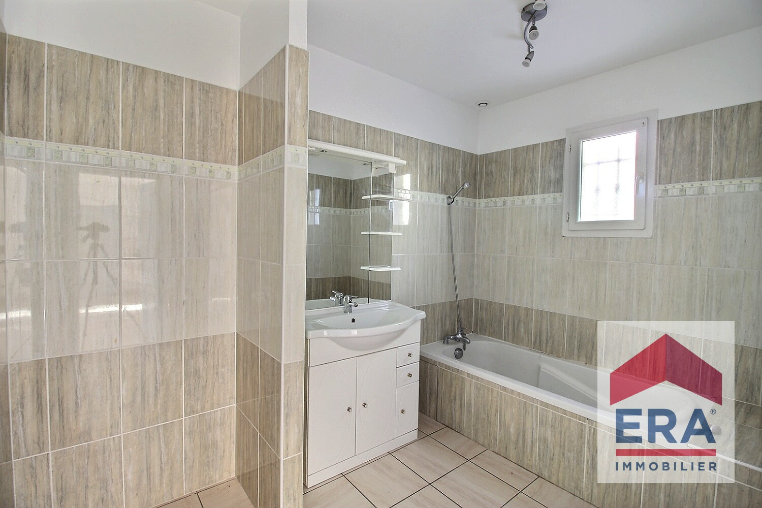 Photo Maison de 92 m² sur terrain de 245 m² image 6/6