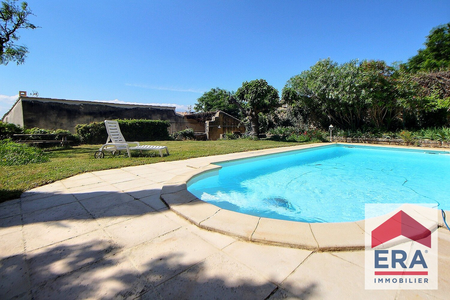 Maison Mondragon 5 pièce(s) 178 m2